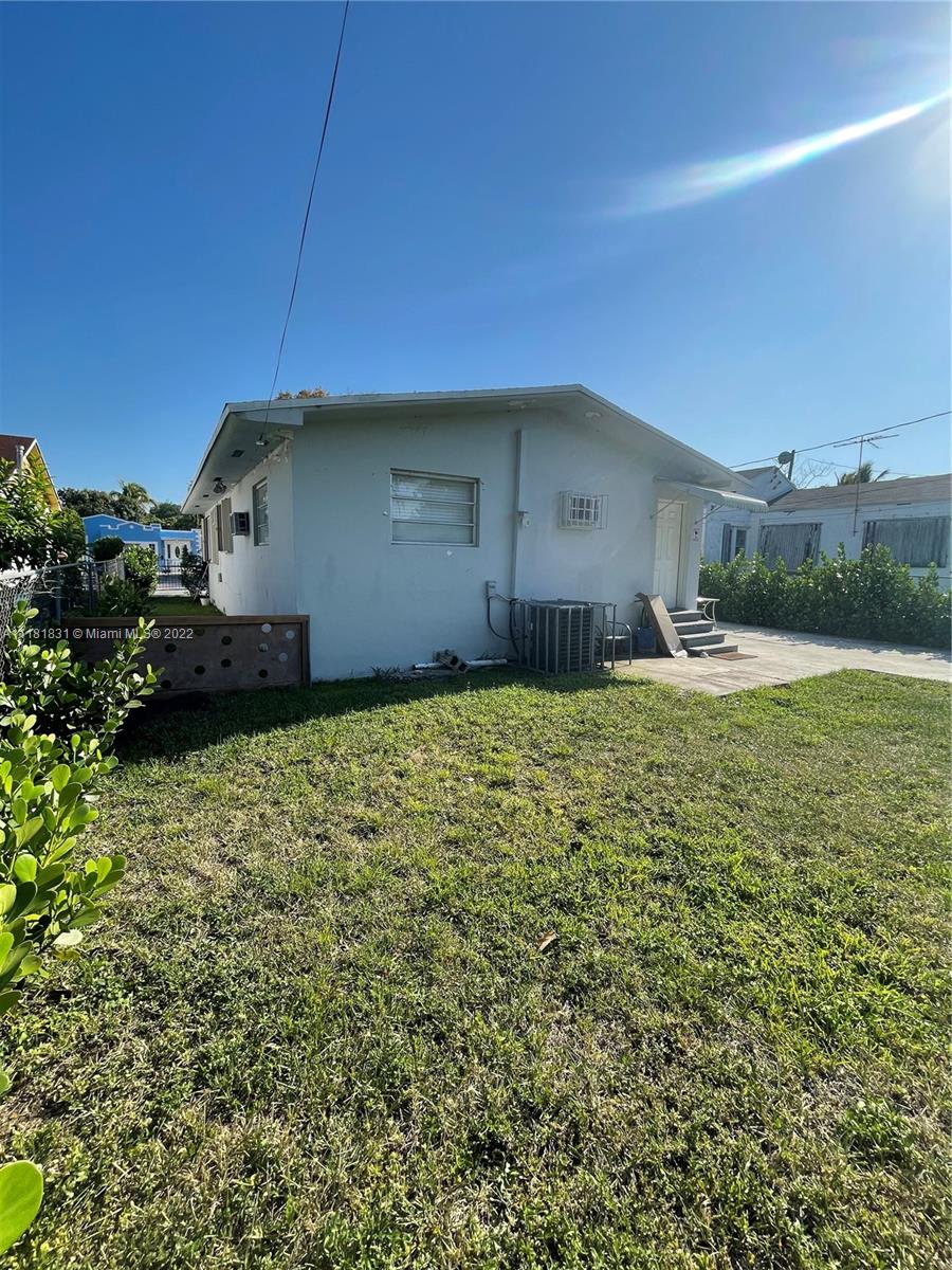 Listing Photo 17
