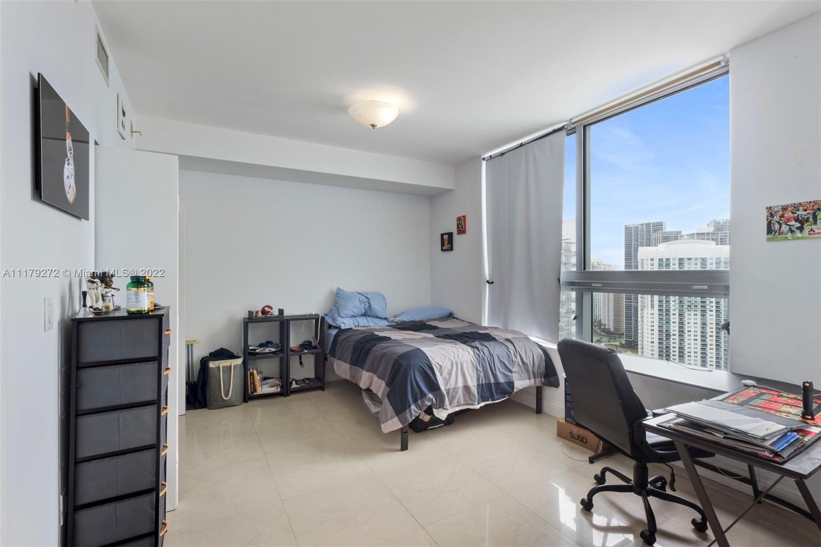 90 SW 3rd St 3903, Miami, Florida 33130, 2 Bedrooms Bedrooms, ,2 BathroomsBathrooms,Residentiallease,For Rent,90 SW 3rd St 3903,A11179272