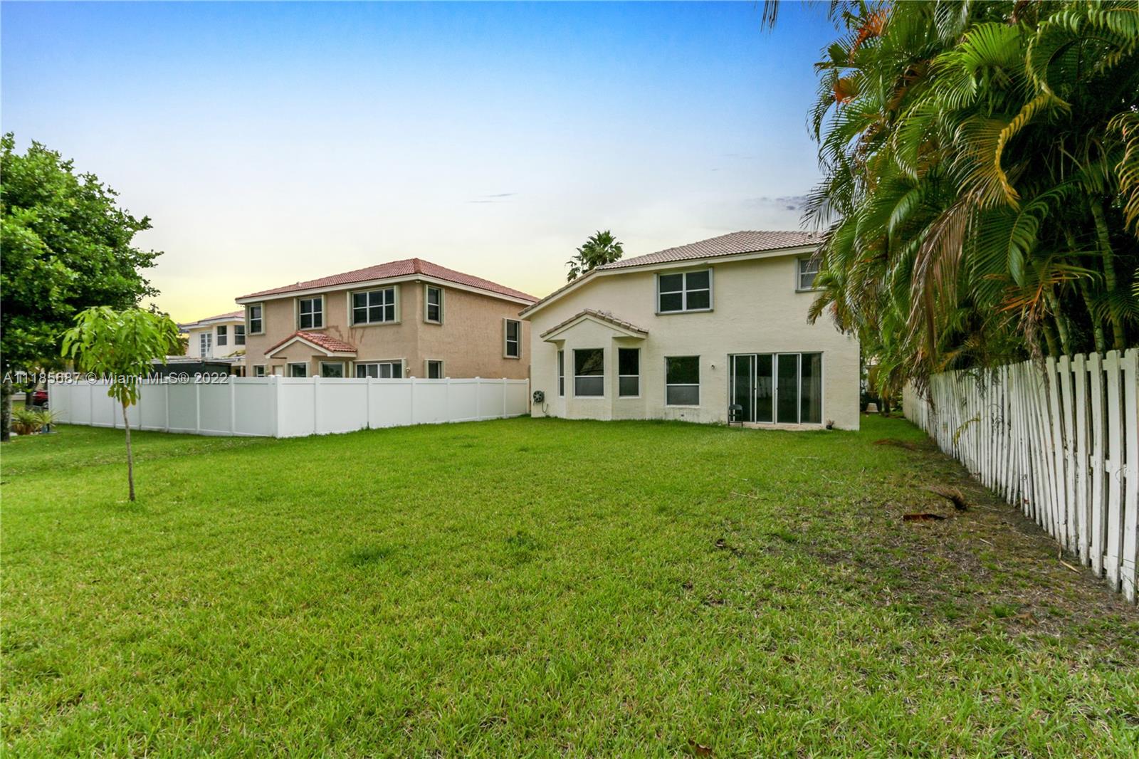 Listing Photo 25