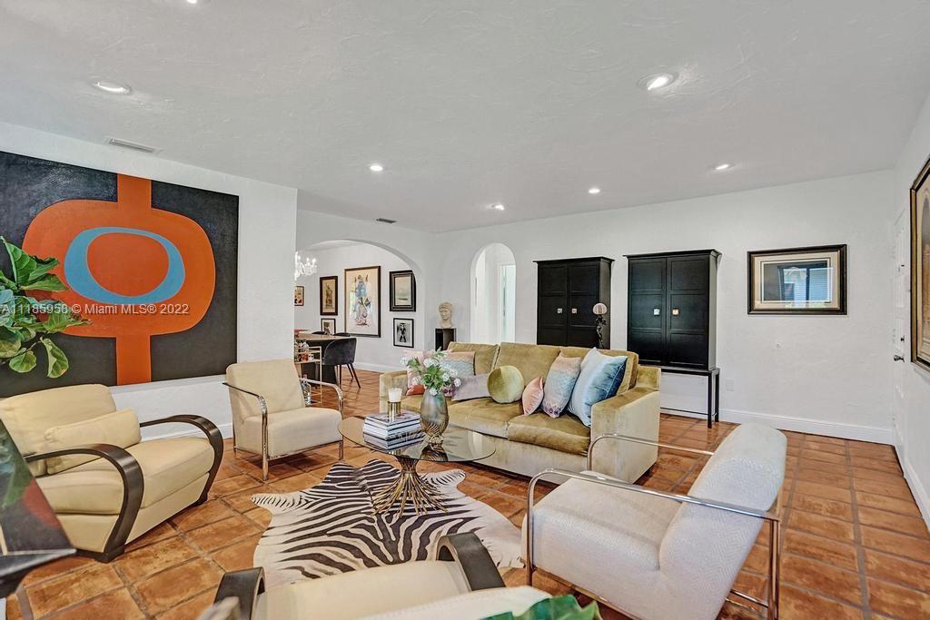 821 Tangier St, Coral Gables, Florida 33134, 2 Bedrooms Bedrooms, ,1 BathroomBathrooms,Residential,For Sale,821 Tangier St,A11185958
