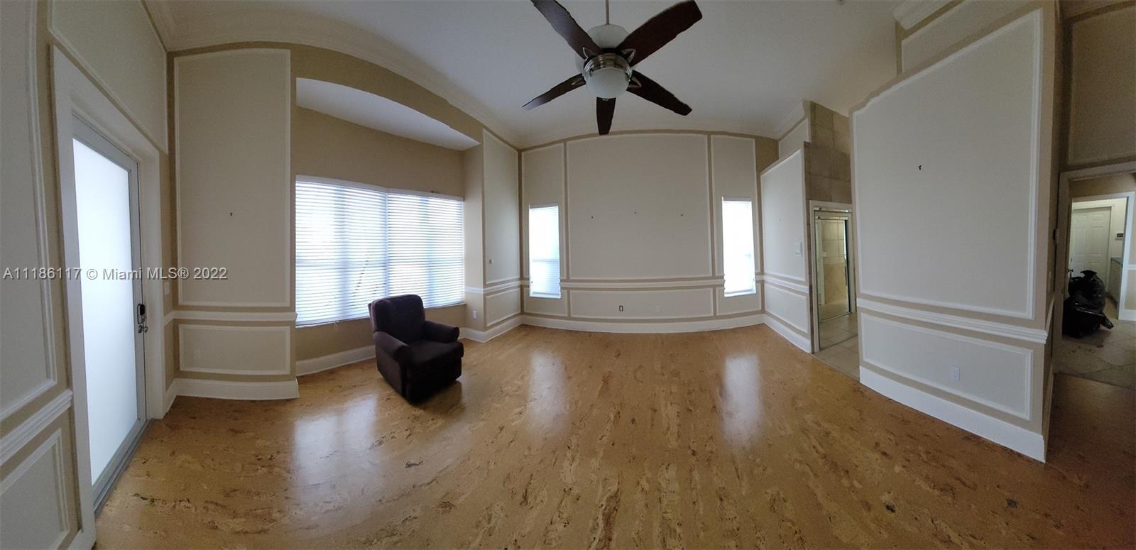 Listing Photo 29