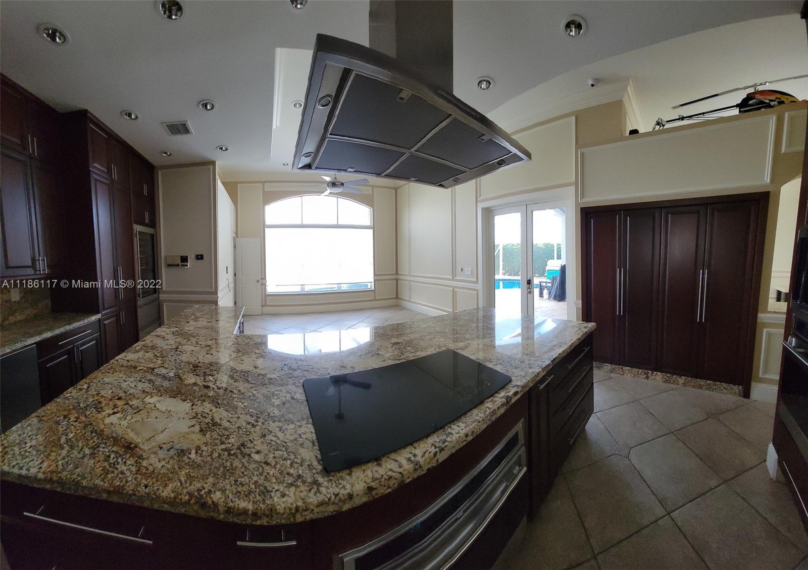 Listing Photo 32