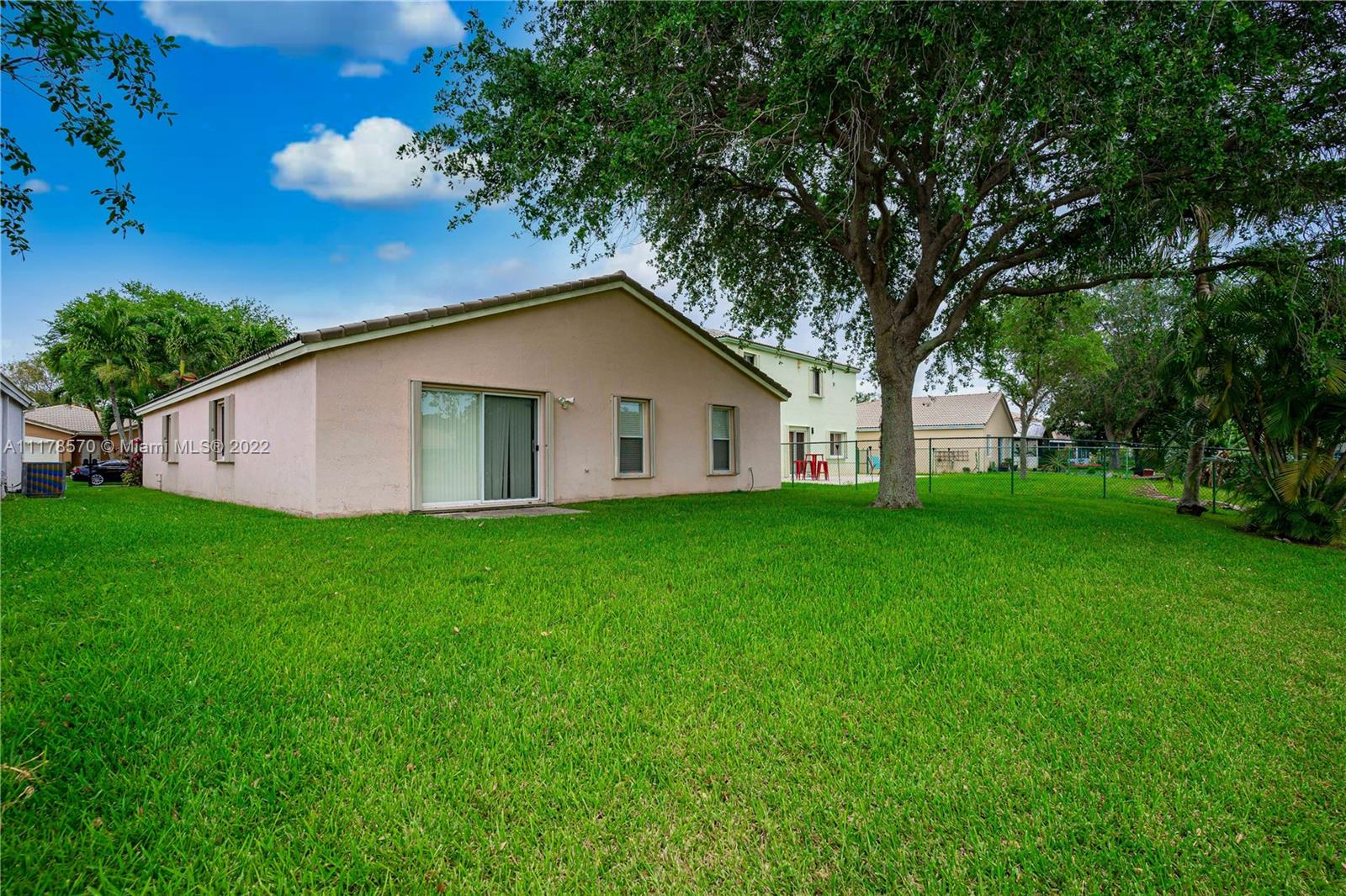 Listing Photo 7