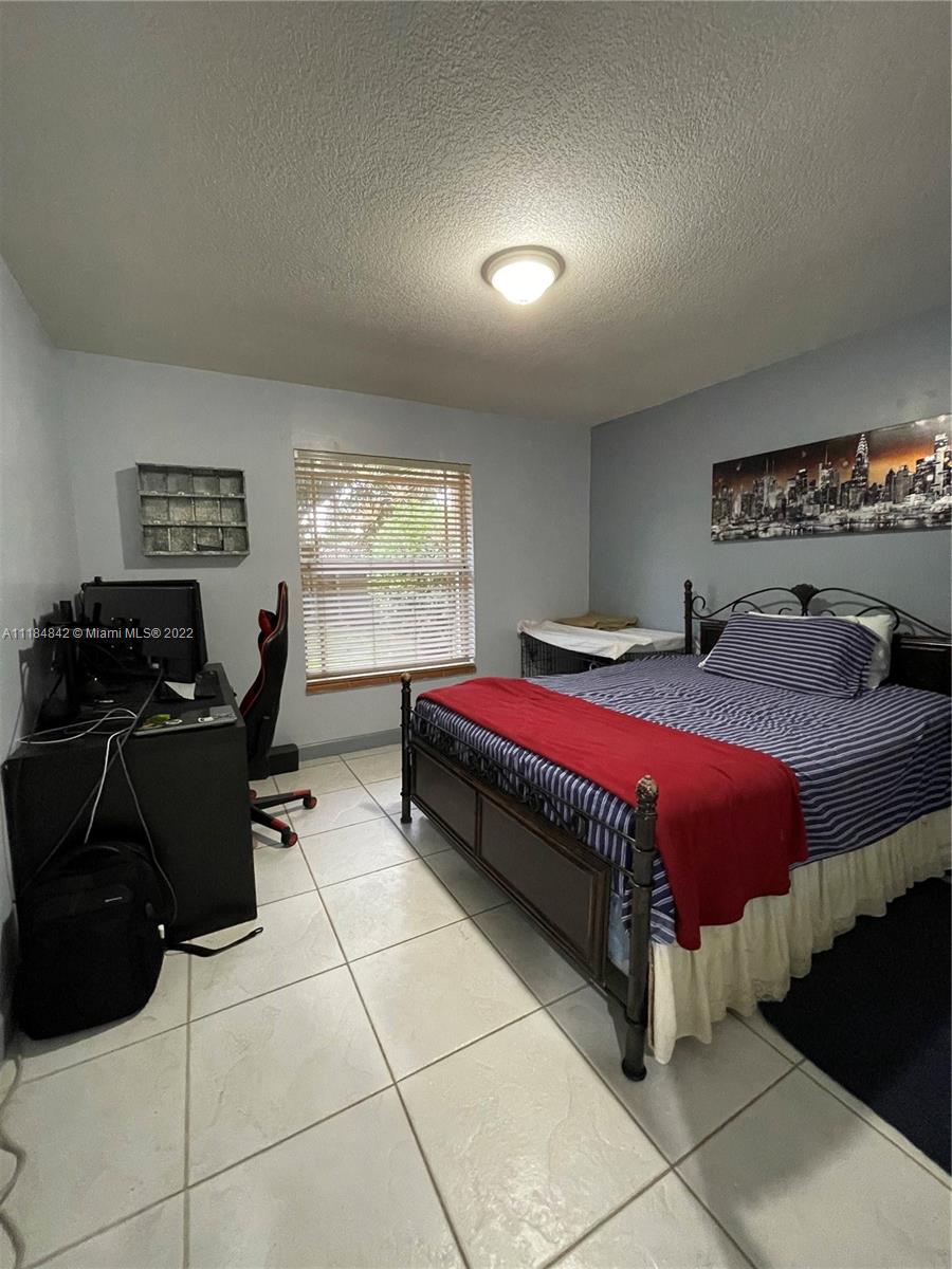 Listing Photo 24