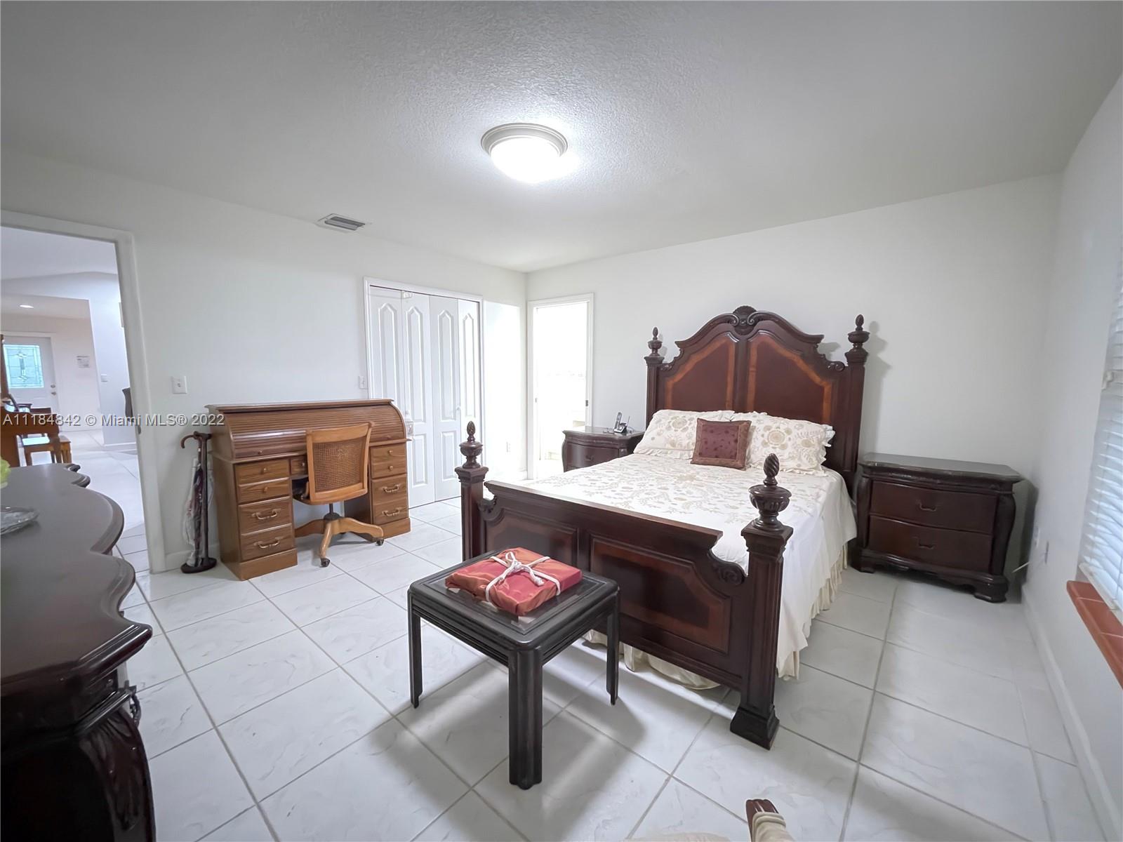 Listing Photo 26
