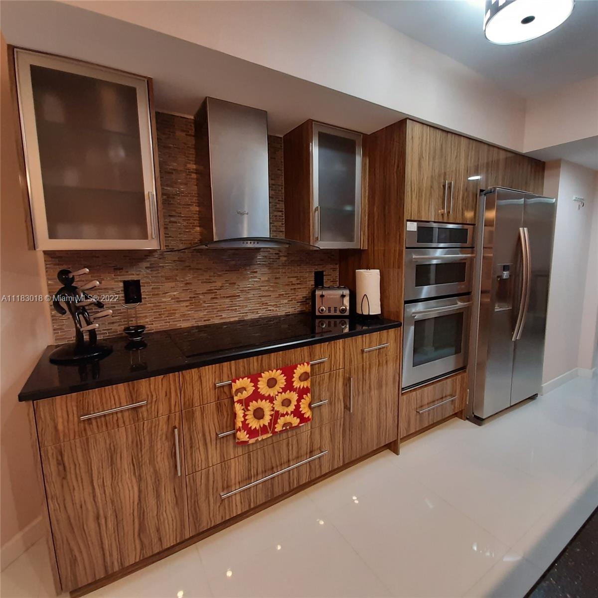 Sunny Isles Beach, Florida 33160, 1 Bedroom Bedrooms, ,1 BathroomBathrooms,Residential,For Sale,A11183018