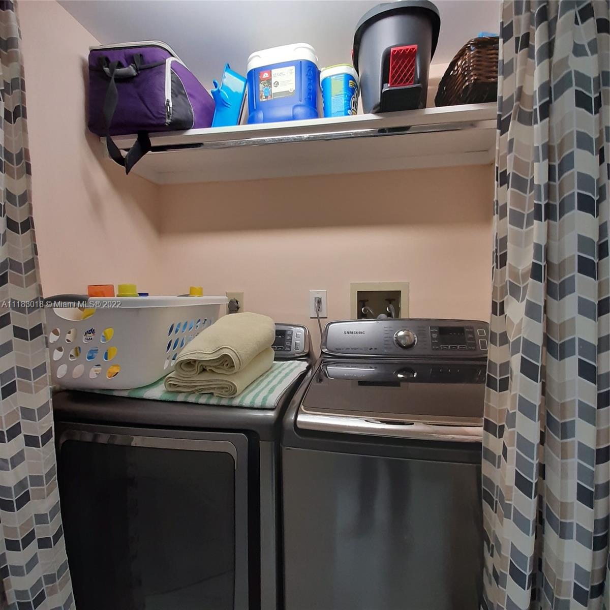 Sunny Isles Beach, Florida 33160, 1 Bedroom Bedrooms, ,1 BathroomBathrooms,Residential,For Sale,A11183018