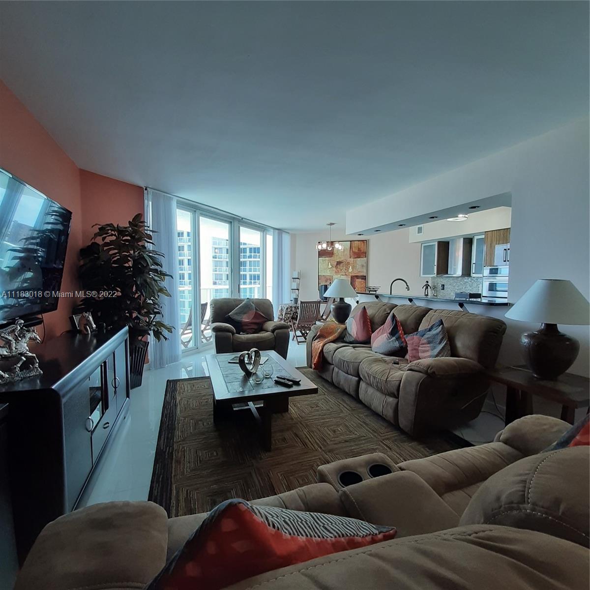 Sunny Isles Beach, Florida 33160, 1 Bedroom Bedrooms, ,1 BathroomBathrooms,Residential,For Sale,A11183018
