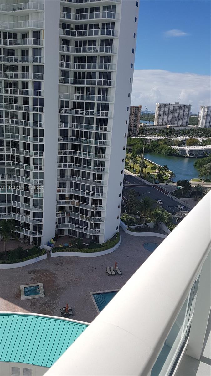 Sunny Isles Beach, Florida 33160, 1 Bedroom Bedrooms, ,1 BathroomBathrooms,Residential,For Sale,A11183018