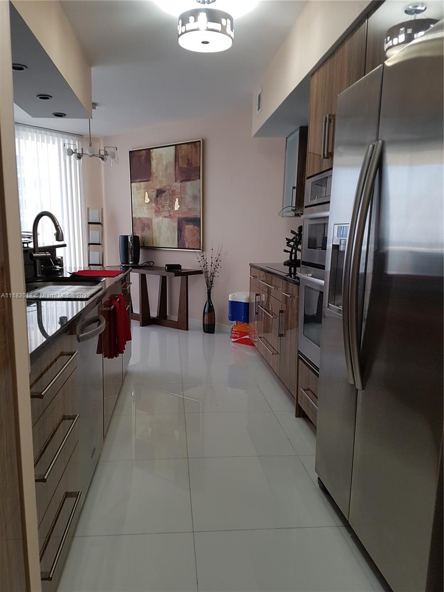 Sunny Isles Beach, Florida 33160, 1 Bedroom Bedrooms, ,1 BathroomBathrooms,Residential,For Sale,A11183018