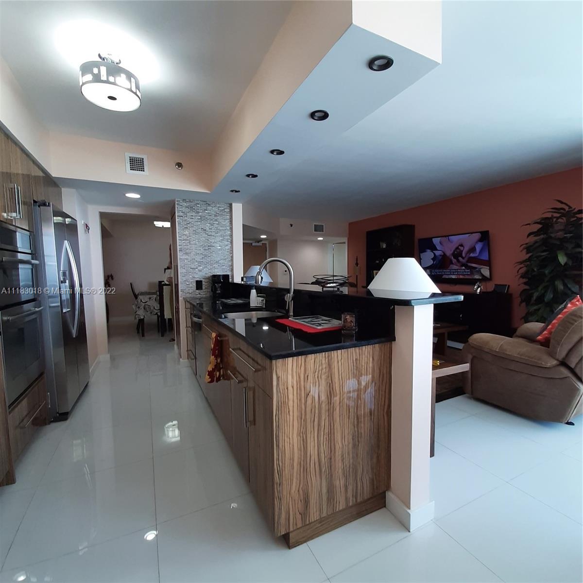 Sunny Isles Beach, Florida 33160, 1 Bedroom Bedrooms, ,1 BathroomBathrooms,Residential,For Sale,A11183018