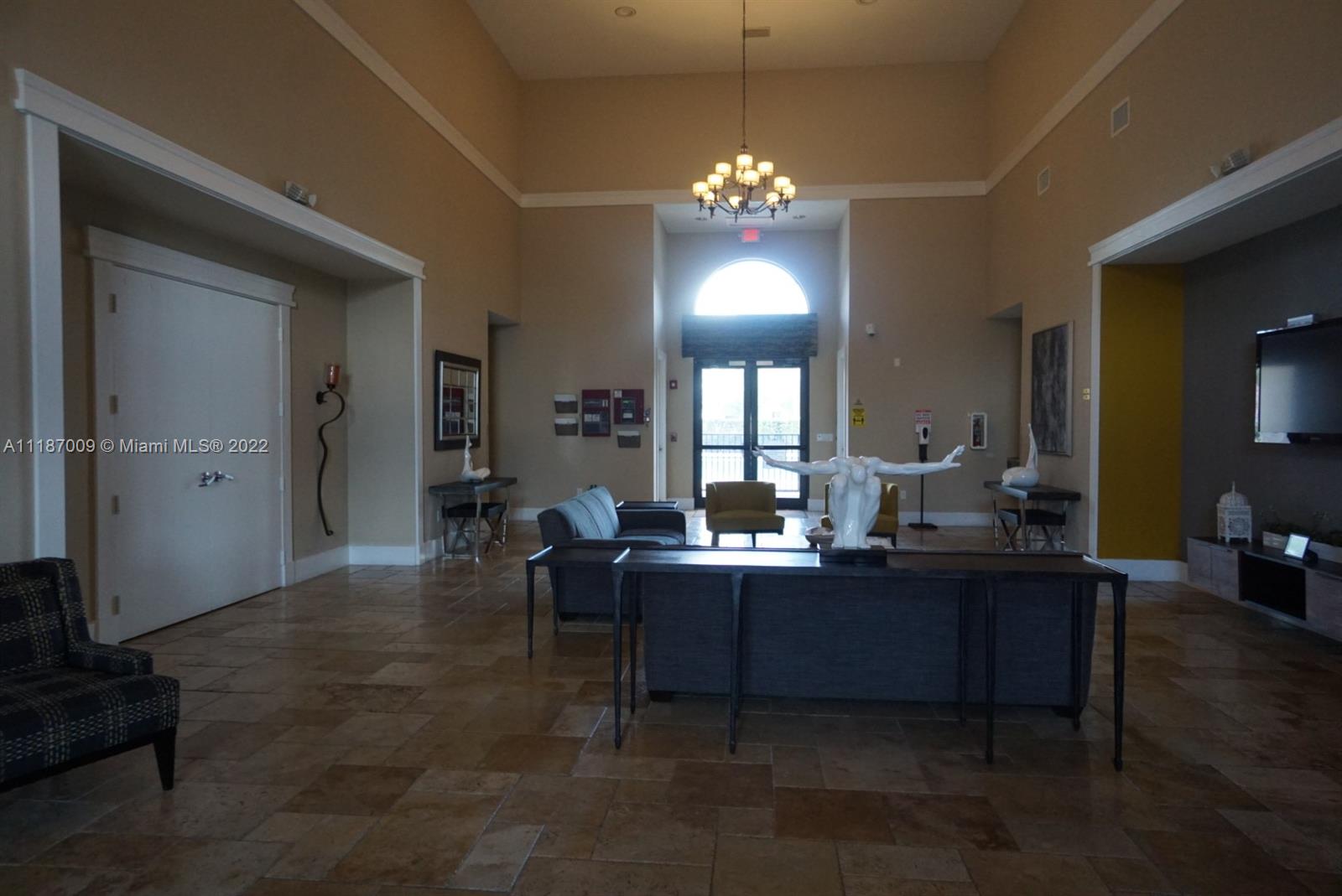 Listing Photo 21