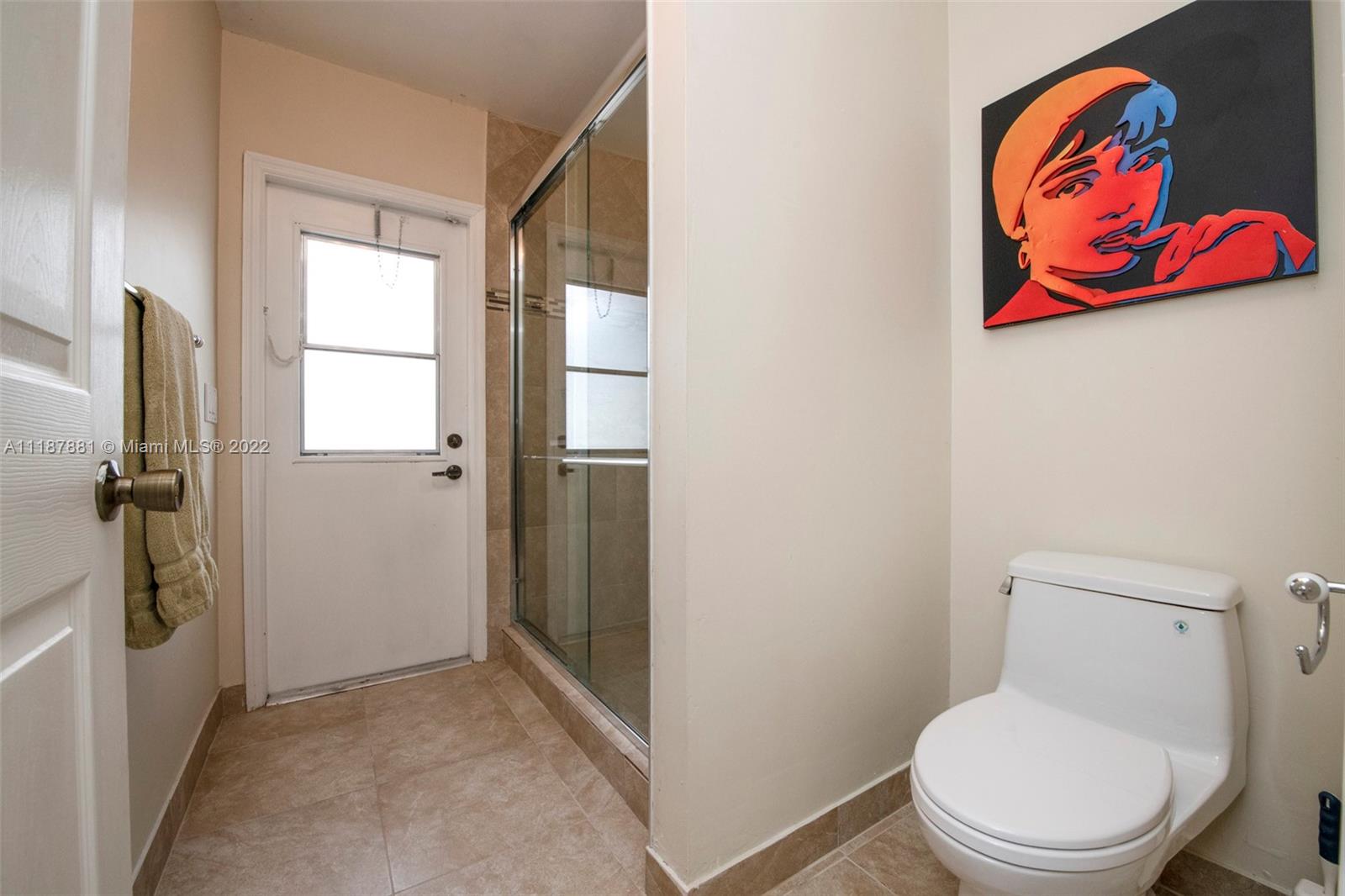 Listing Photo 33