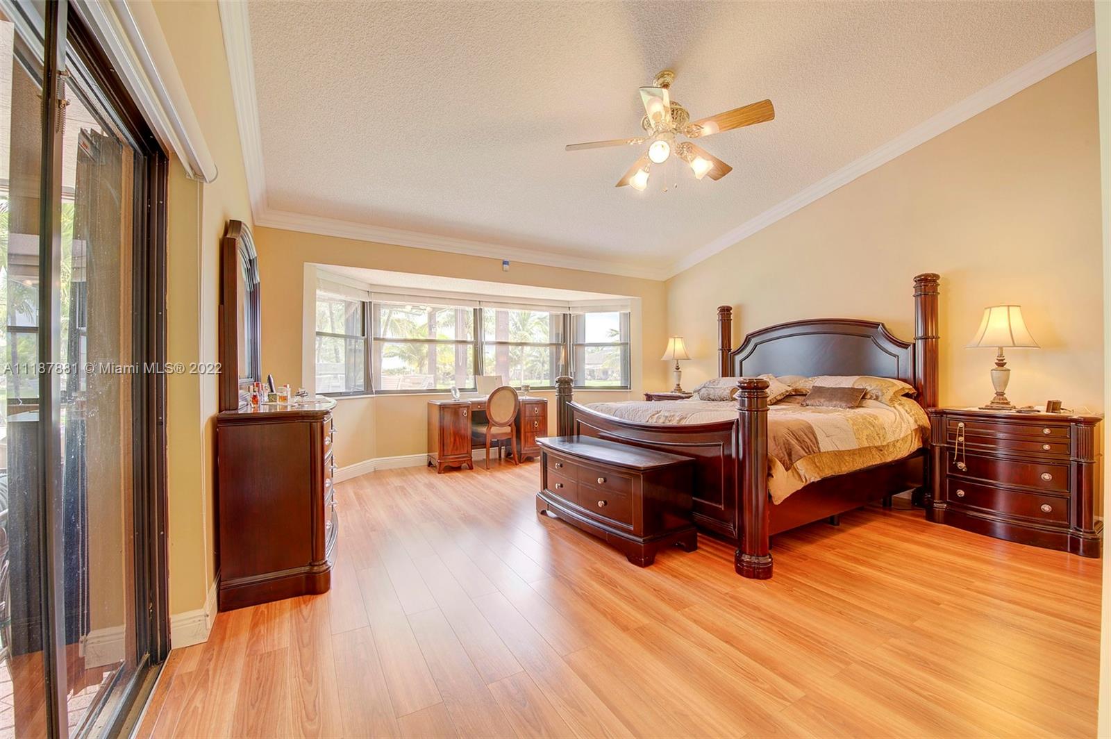 Listing Photo 38