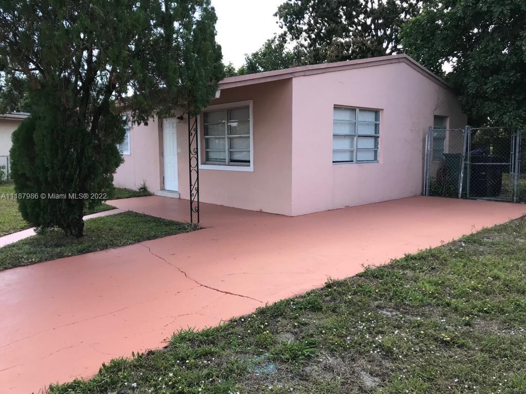 3020 NW 17th Ct  For Sale A11187986, FL