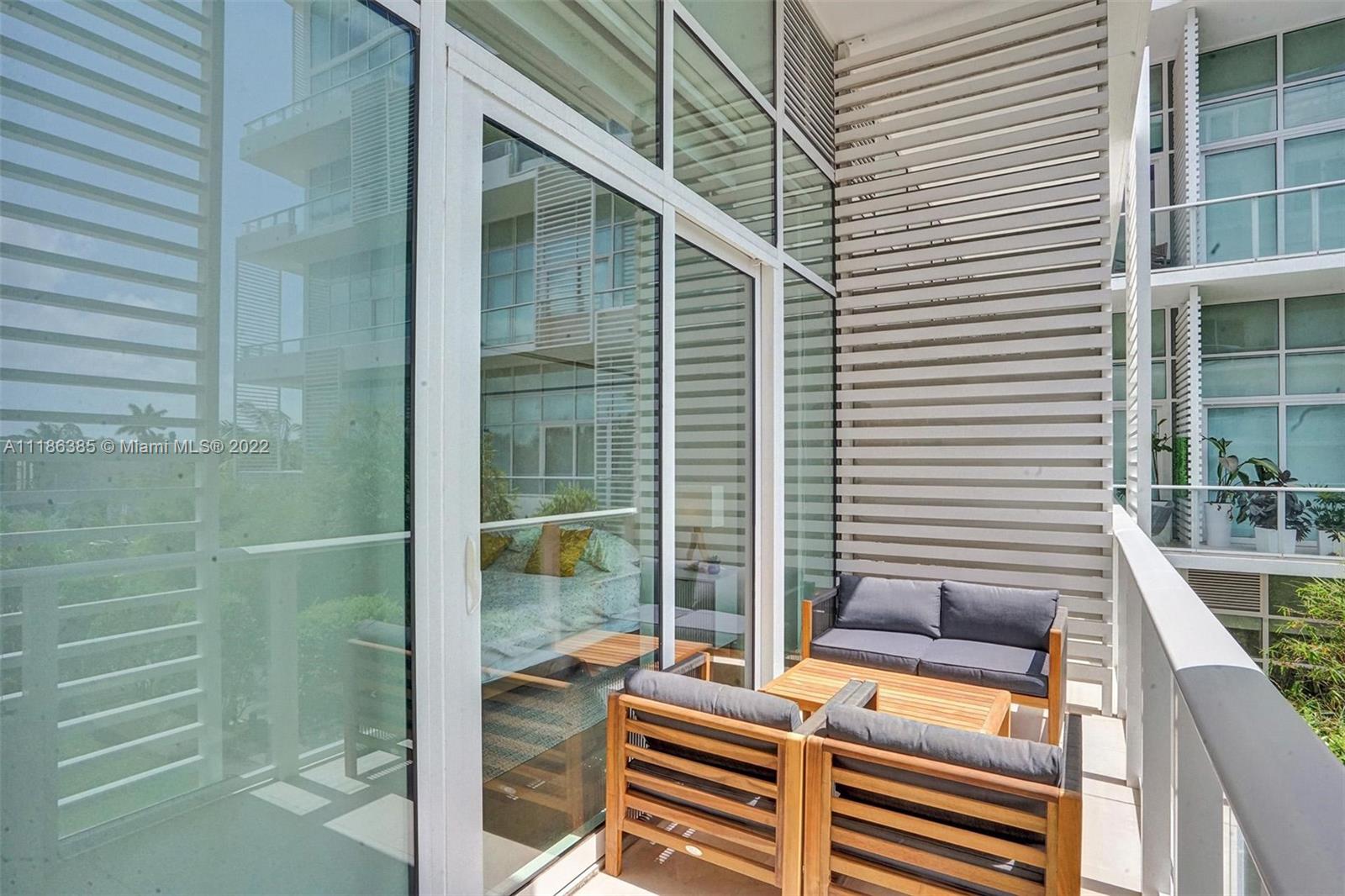 4701 N Meridian Ave. 214, Miami Beach, Florida 33140, 2 Bedrooms Bedrooms, ,2 BathroomsBathrooms,Residentiallease,For Rent,4701 N Meridian Ave. 214,A11186385
