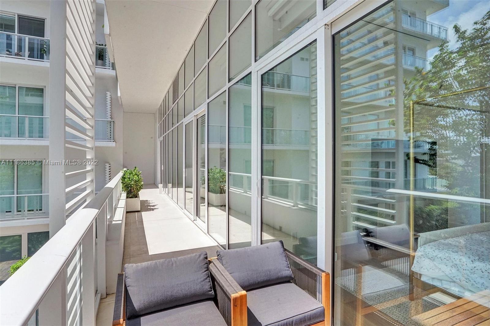 4701 N Meridian Ave. 214, Miami Beach, Florida 33140, 2 Bedrooms Bedrooms, ,2 BathroomsBathrooms,Residentiallease,For Rent,4701 N Meridian Ave. 214,A11186385