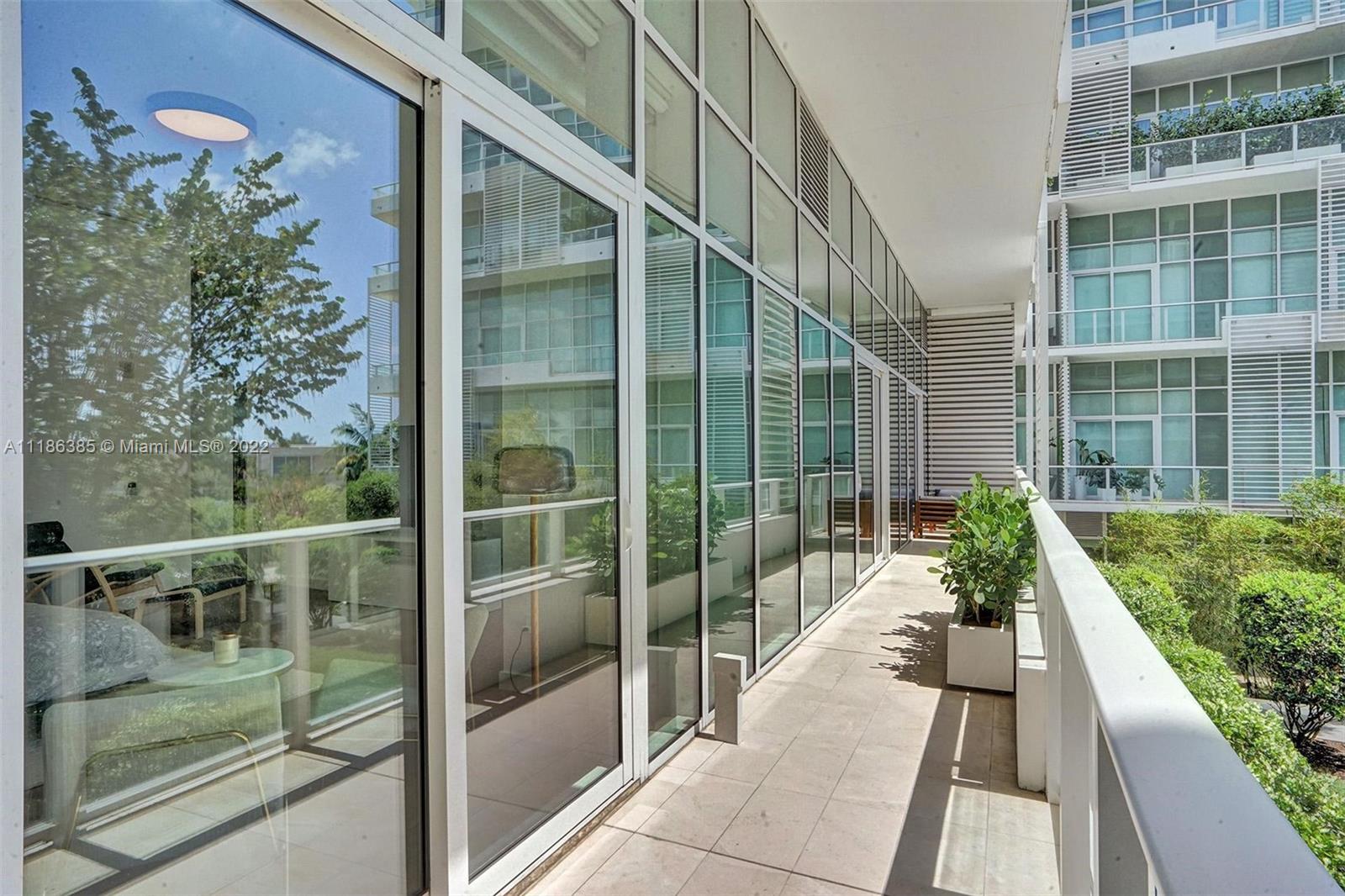 4701 N Meridian Ave. 214, Miami Beach, Florida 33140, 2 Bedrooms Bedrooms, ,2 BathroomsBathrooms,Residentiallease,For Rent,4701 N Meridian Ave. 214,A11186385