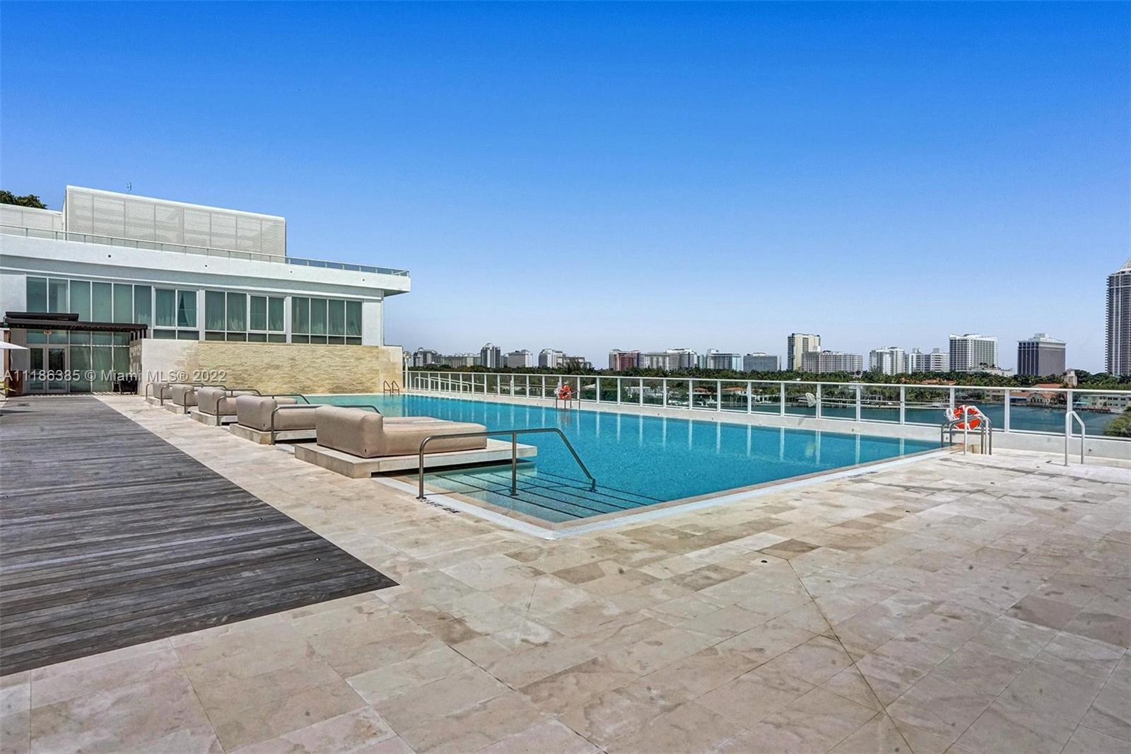 4701 N Meridian Ave. 214, Miami Beach, Florida 33140, 2 Bedrooms Bedrooms, ,2 BathroomsBathrooms,Residentiallease,For Rent,4701 N Meridian Ave. 214,A11186385