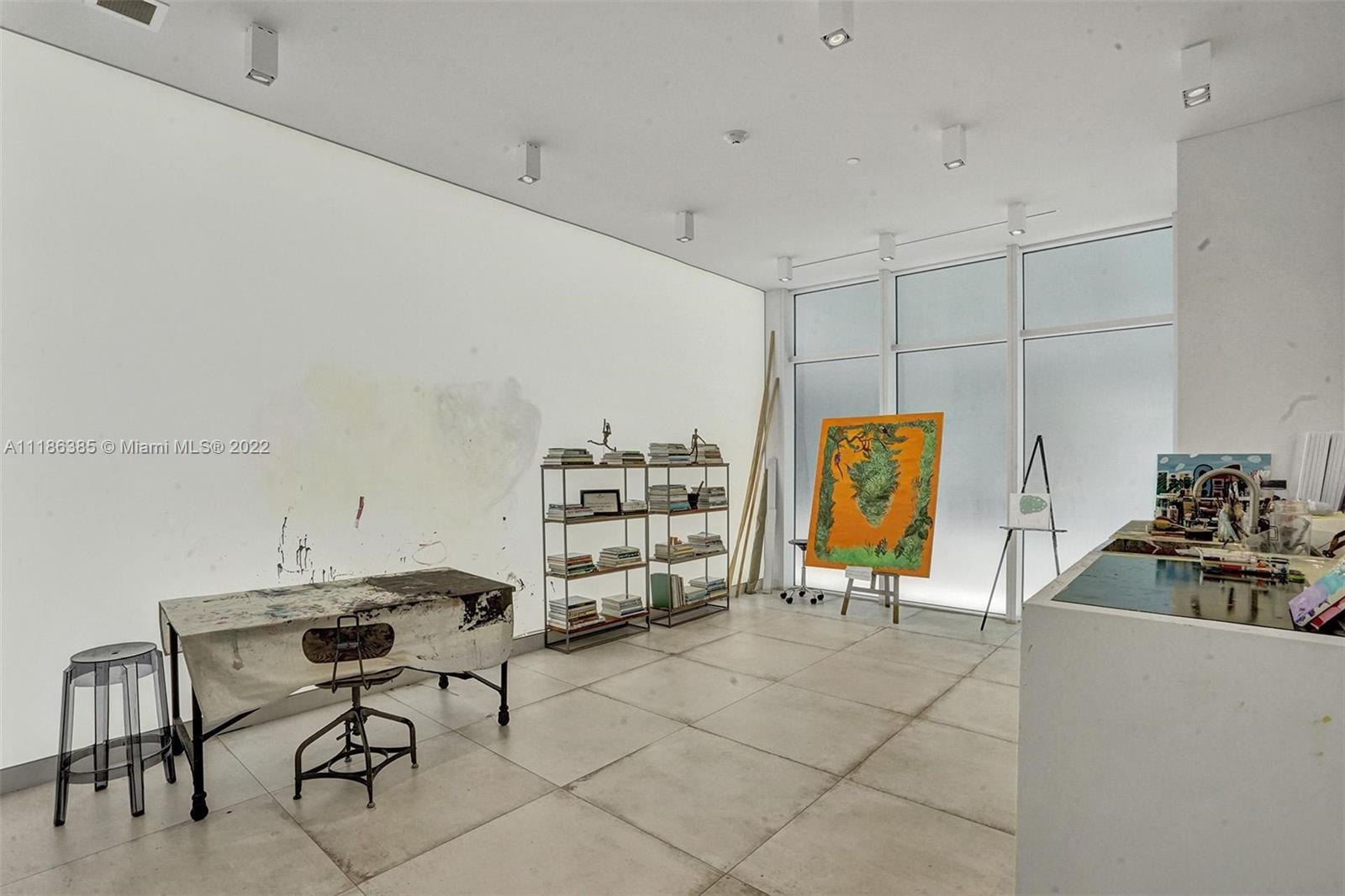 4701 N Meridian Ave. 214, Miami Beach, Florida 33140, 2 Bedrooms Bedrooms, ,2 BathroomsBathrooms,Residentiallease,For Rent,4701 N Meridian Ave. 214,A11186385