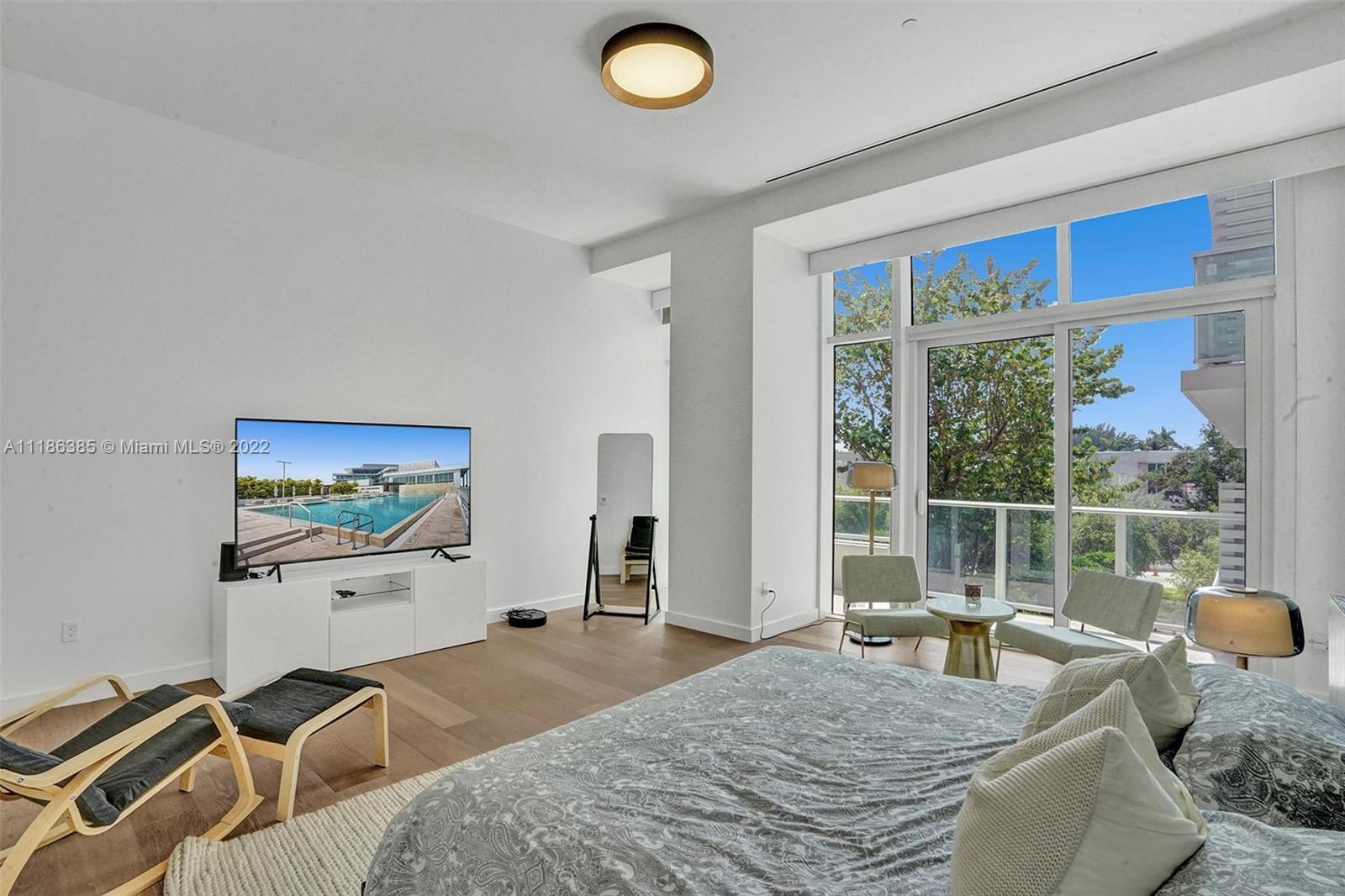 4701 N Meridian Ave. 214, Miami Beach, Florida 33140, 2 Bedrooms Bedrooms, ,2 BathroomsBathrooms,Residentiallease,For Rent,4701 N Meridian Ave. 214,A11186385