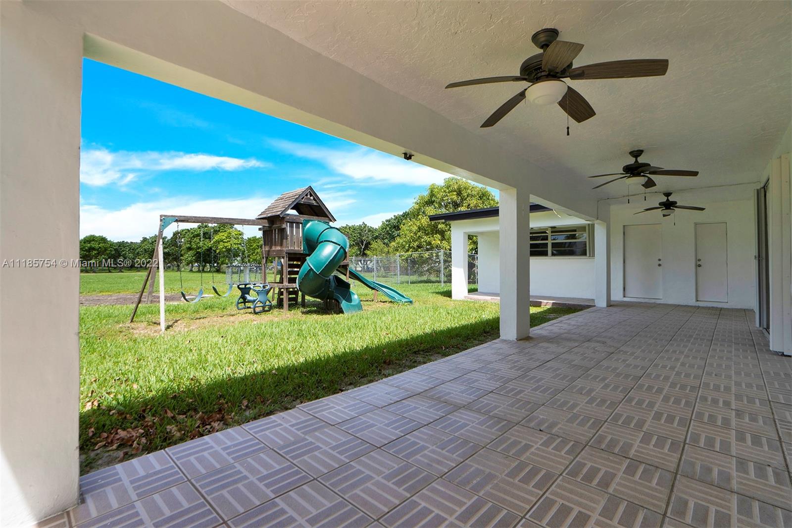 Listing Photo 31