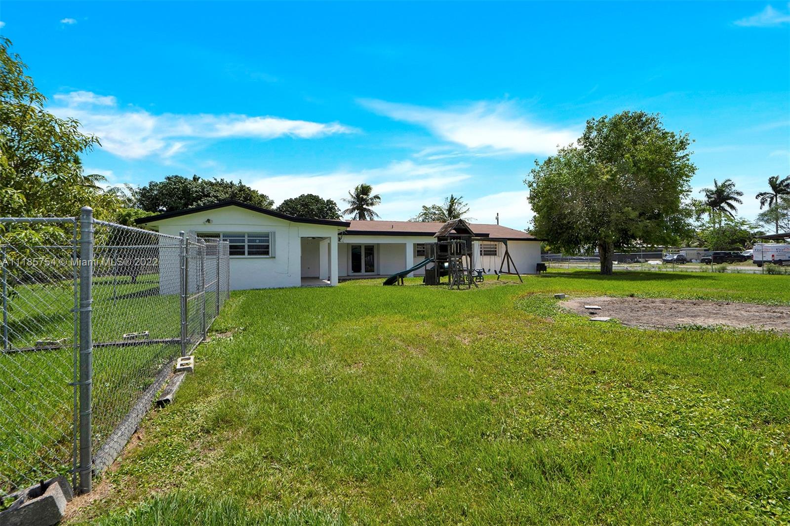 Listing Photo 33