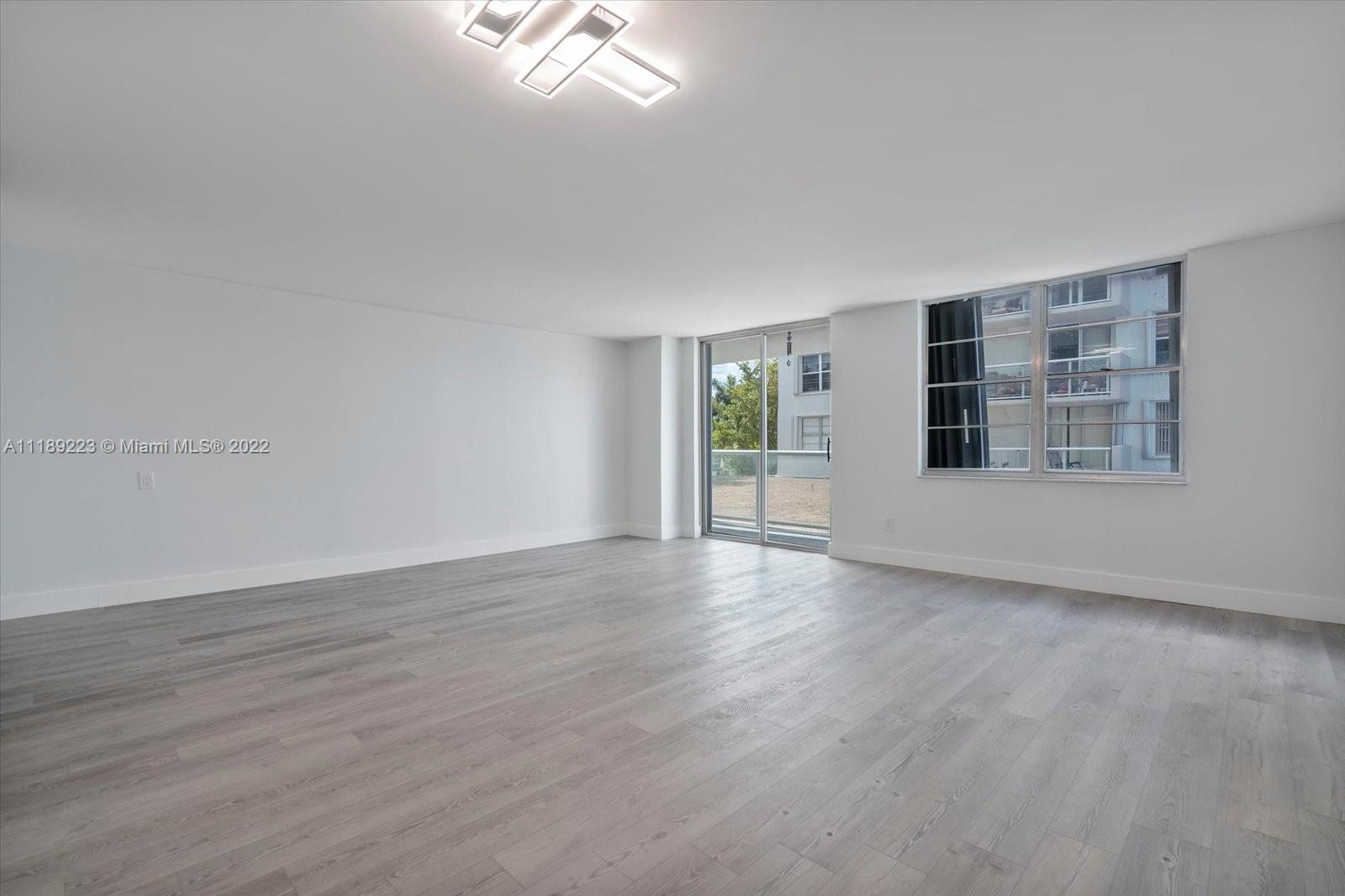 10000 W Bay Harbor Dr 204, Bay Harbor Islands, Florida 33154, 2 Bedrooms Bedrooms, ,2 BathroomsBathrooms,Residential,For Sale,10000 W Bay Harbor Dr 204,A11189223