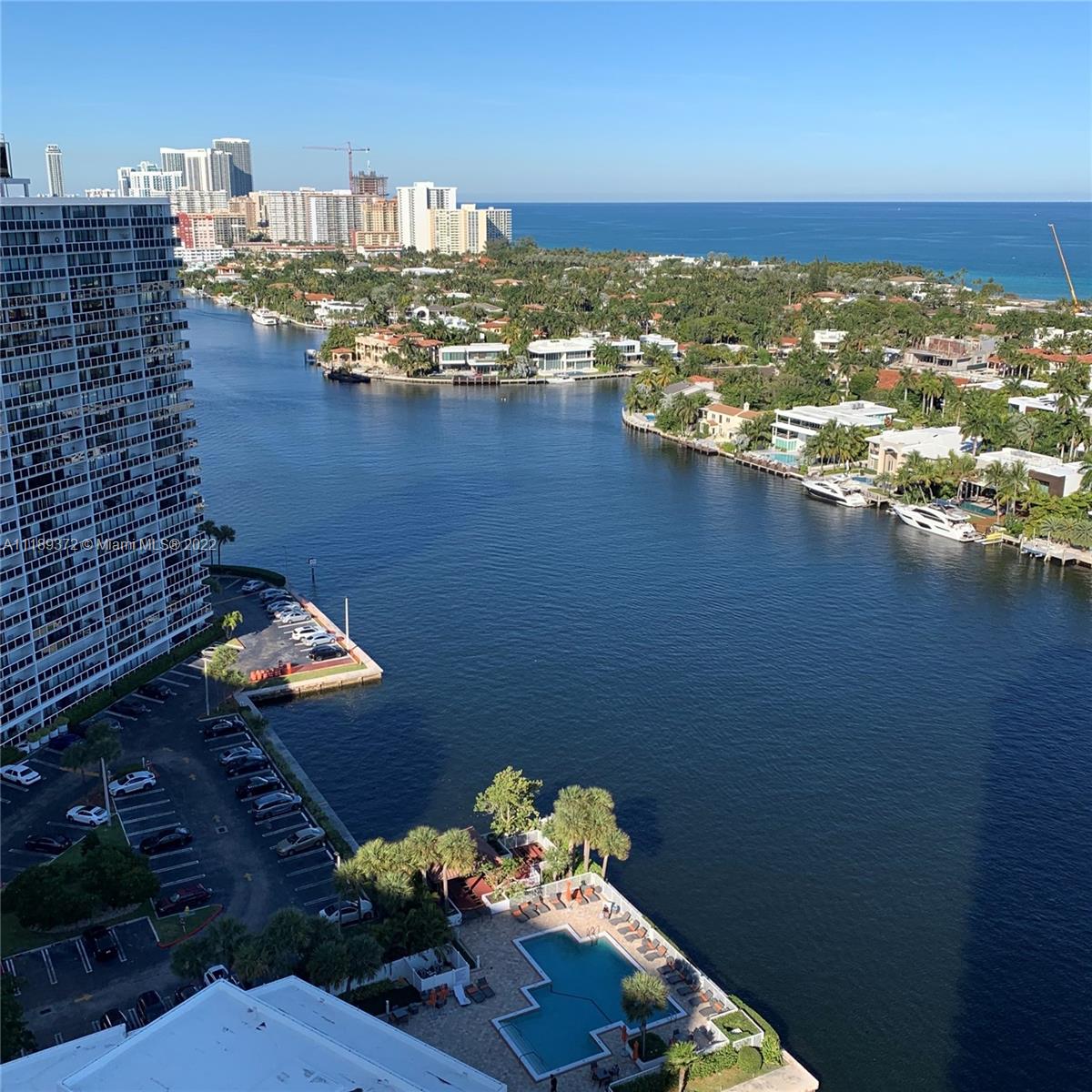 20201 E Country Club Dr 607, Aventura, Florida 33180, 2 Bedrooms Bedrooms, ,3 BathroomsBathrooms,Residentiallease,For Rent,20201 E Country Club Dr 607,A11189372
