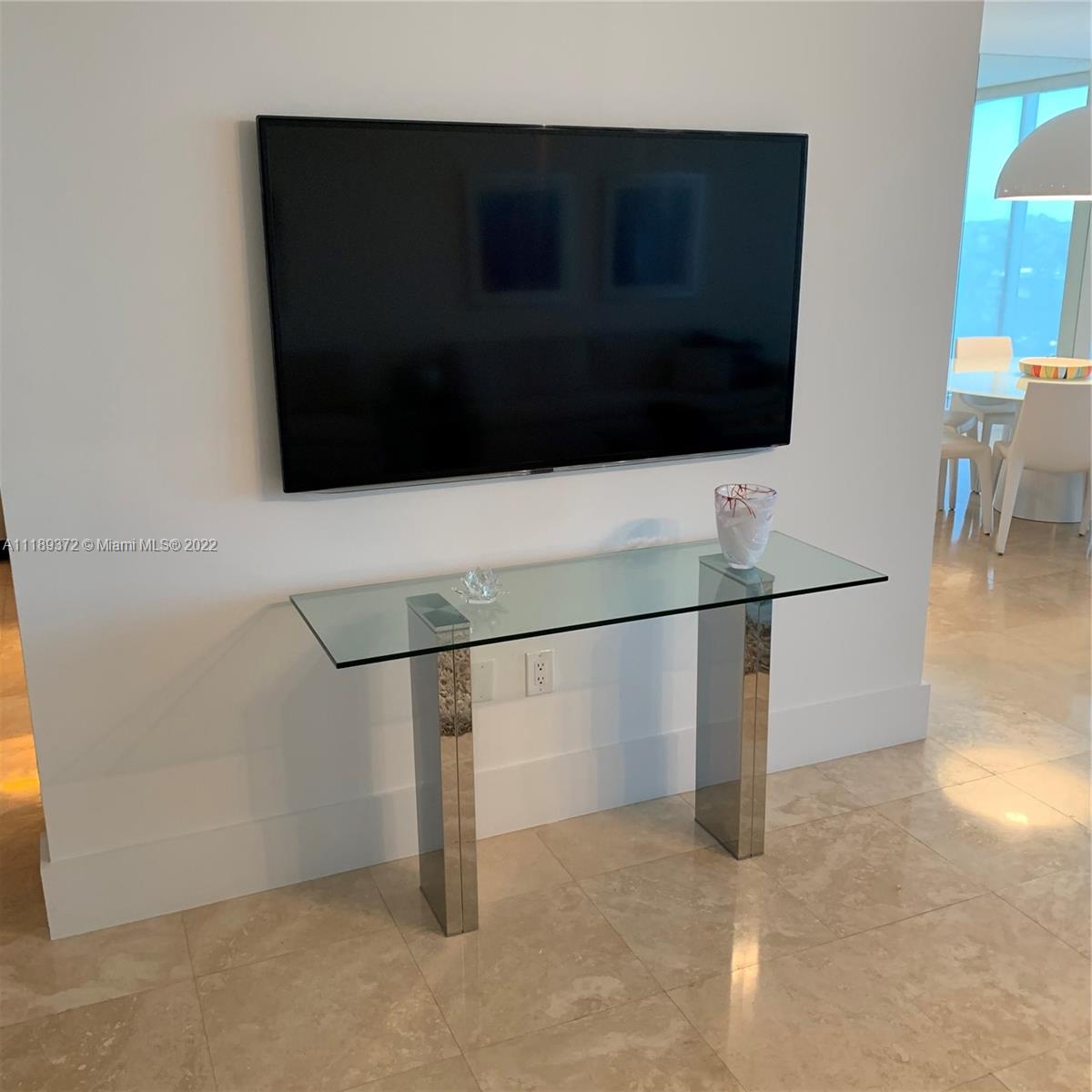 20201 E Country Club Dr 607, Aventura, Florida 33180, 2 Bedrooms Bedrooms, ,3 BathroomsBathrooms,Residentiallease,For Rent,20201 E Country Club Dr 607,A11189372