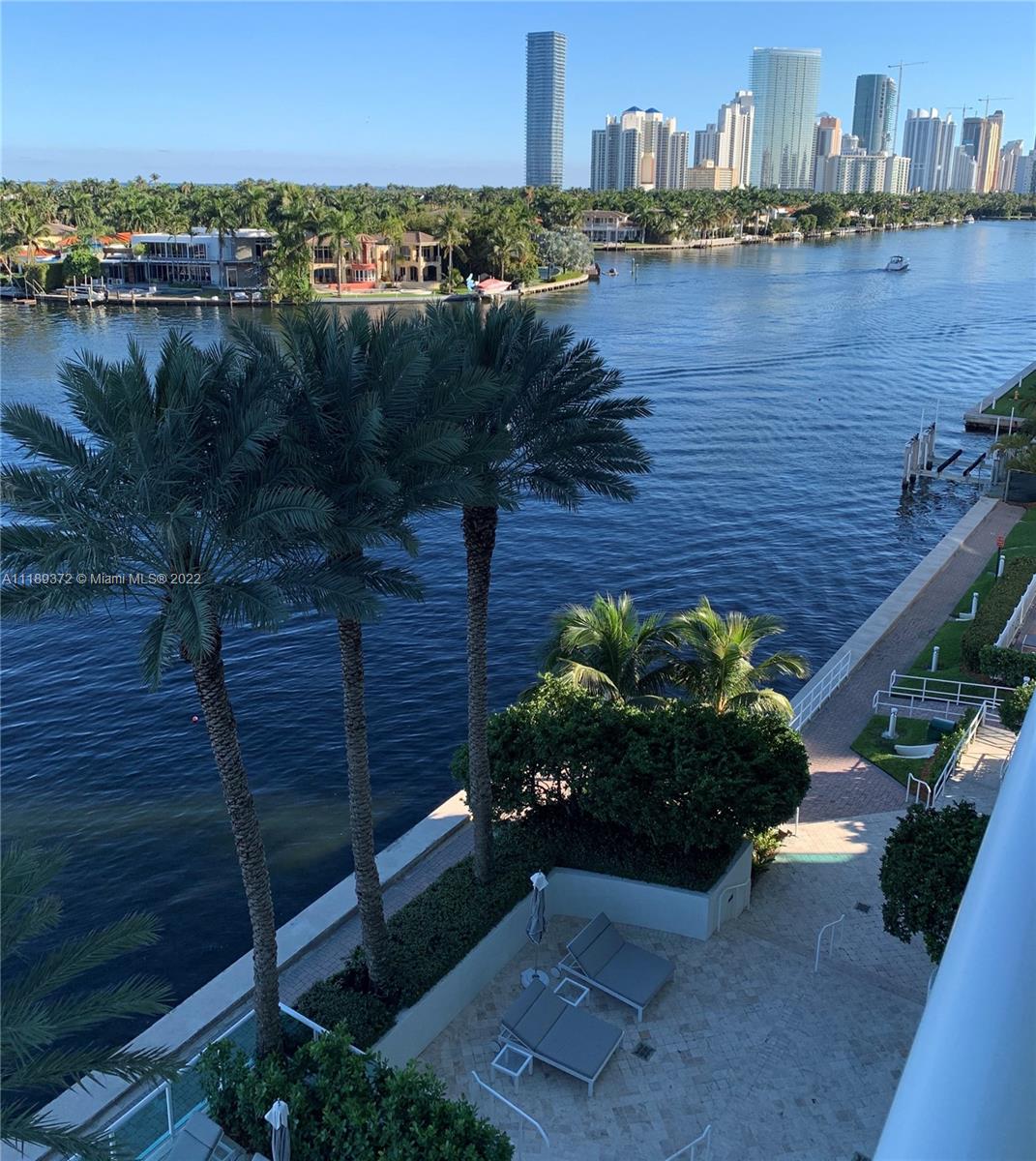 20201 E Country Club Dr 607, Aventura, Florida 33180, 2 Bedrooms Bedrooms, ,3 BathroomsBathrooms,Residentiallease,For Rent,20201 E Country Club Dr 607,A11189372