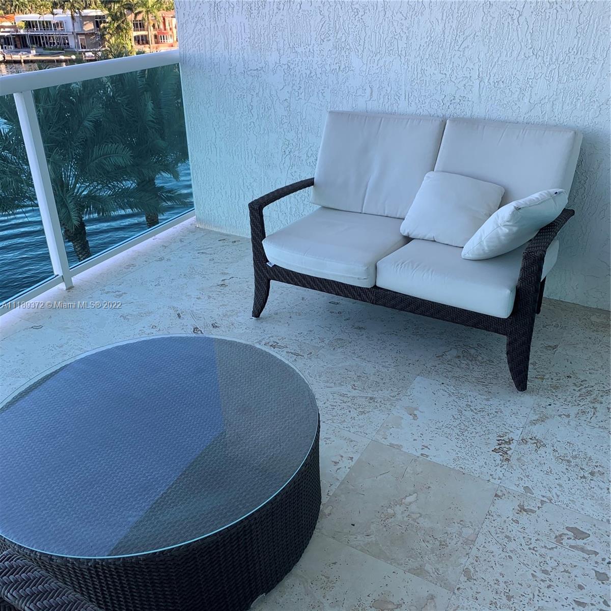20201 E Country Club Dr 607, Aventura, Florida 33180, 2 Bedrooms Bedrooms, ,3 BathroomsBathrooms,Residentiallease,For Rent,20201 E Country Club Dr 607,A11189372