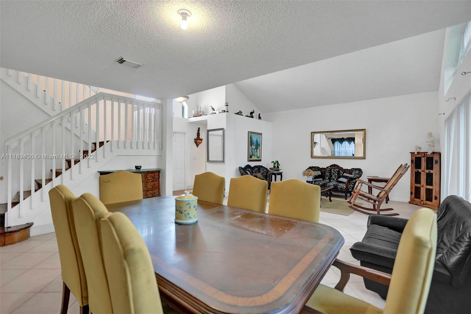 Listing Photo 7