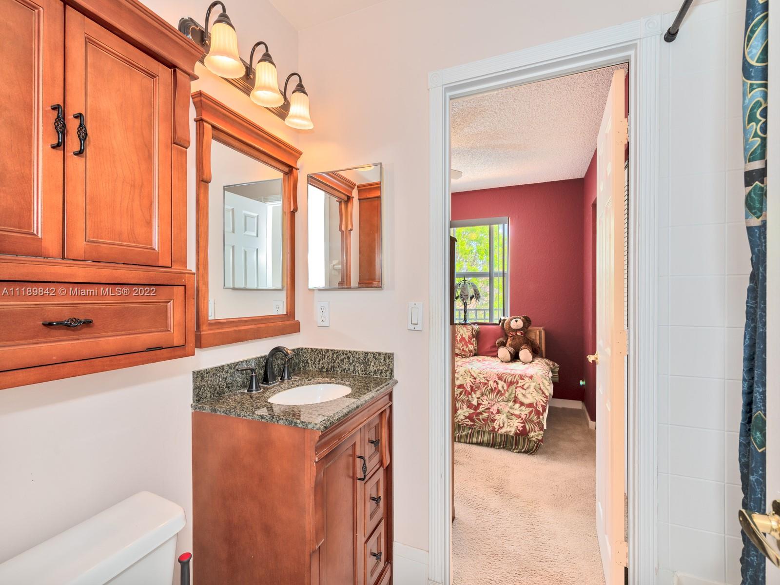 Listing Photo 19