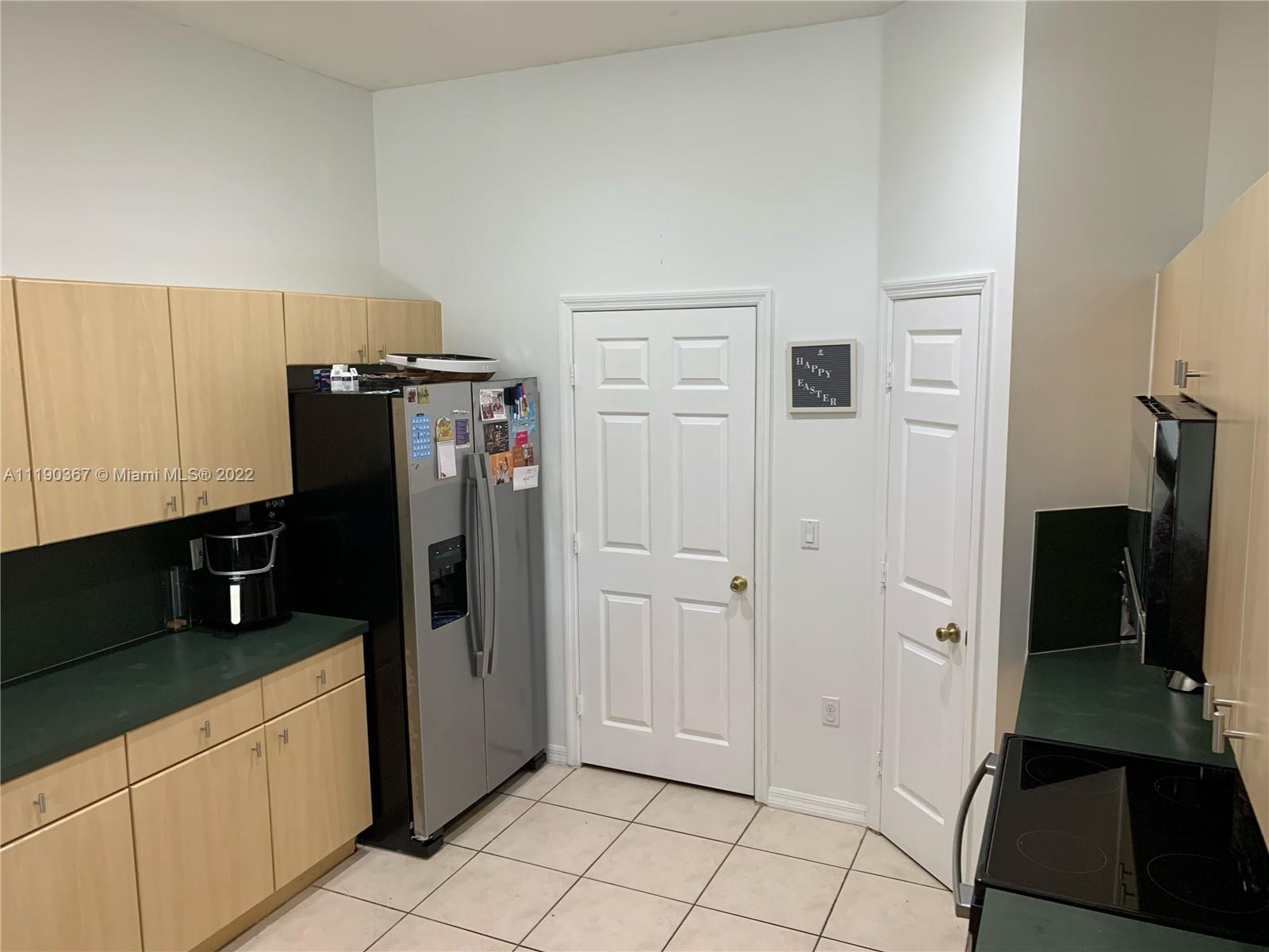 Listing Photo 17