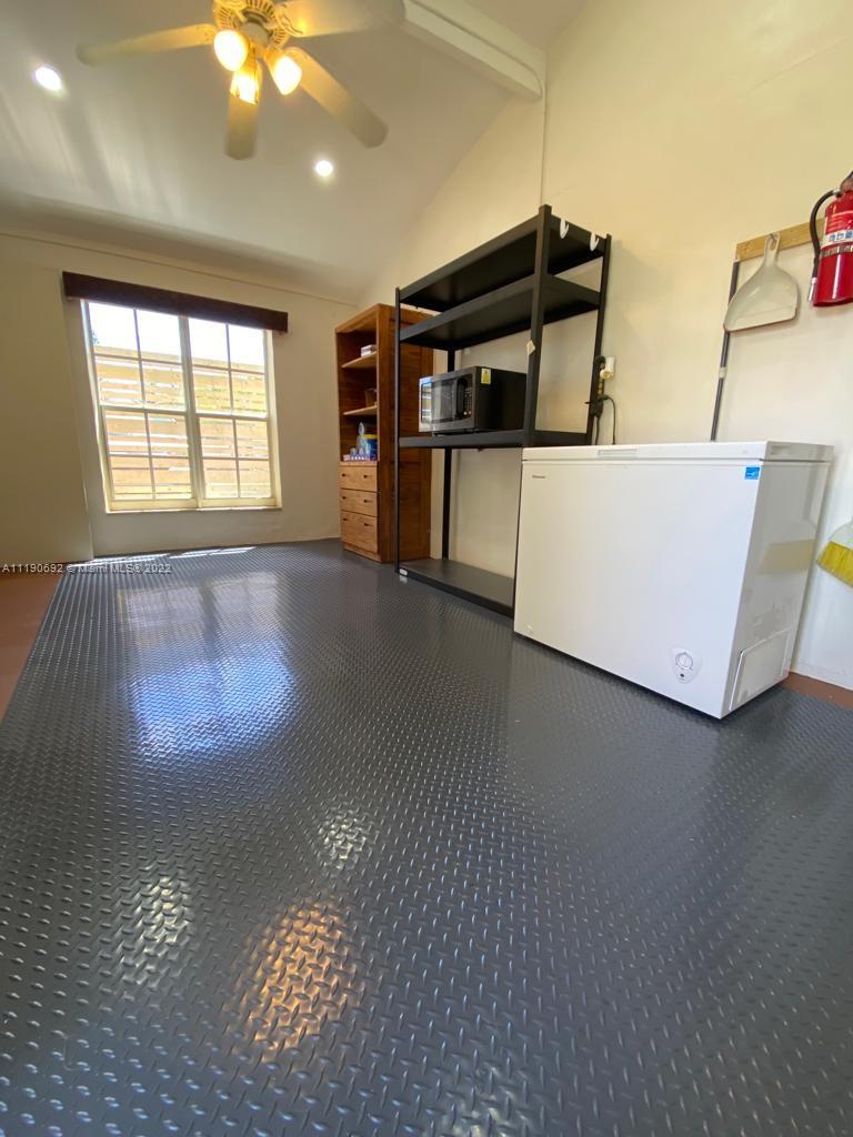 Listing Photo 28