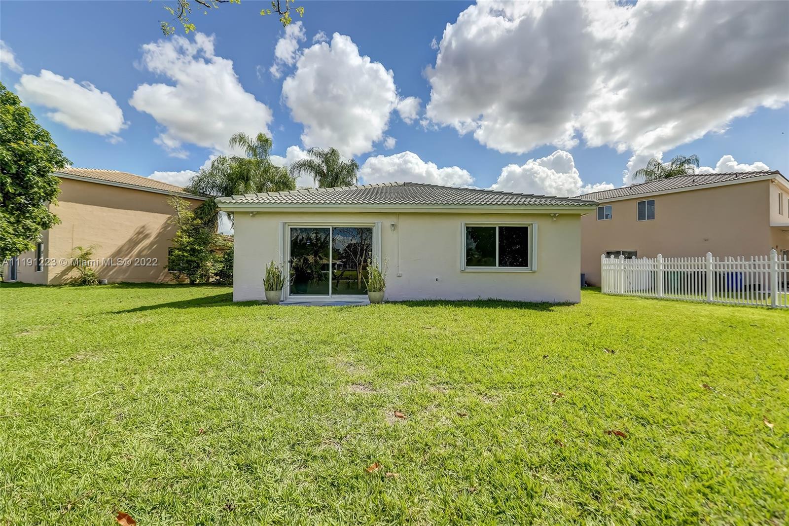 Listing Photo 37
