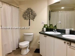 9172 Collins Ave 13, Surfside, Florida 33154, 2 Bedrooms Bedrooms, ,2 BathroomsBathrooms,Residentiallease,For Rent,9172 Collins Ave 13,A11191454