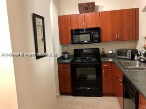 9172 Collins Ave 13, Surfside, Florida 33154, 2 Bedrooms Bedrooms, ,2 BathroomsBathrooms,Residentiallease,For Rent,9172 Collins Ave 13,A11191454