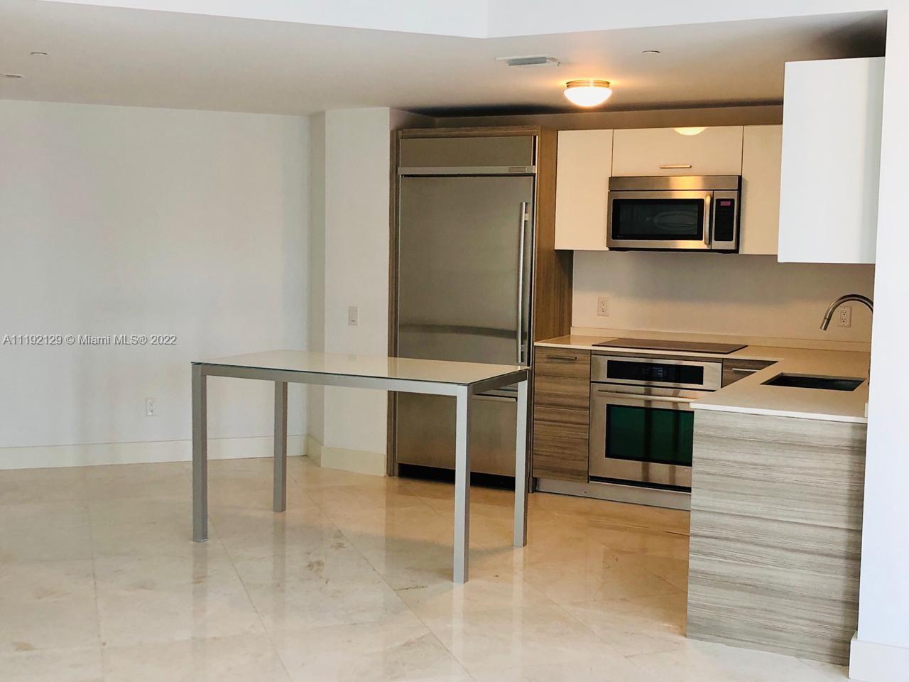 1300 Brickell Bay Dr 2102, Miami, Florida 33131, 2 Bedrooms Bedrooms, ,2 BathroomsBathrooms,Residentiallease,For Rent,1300 Brickell Bay Dr 2102,A11192129