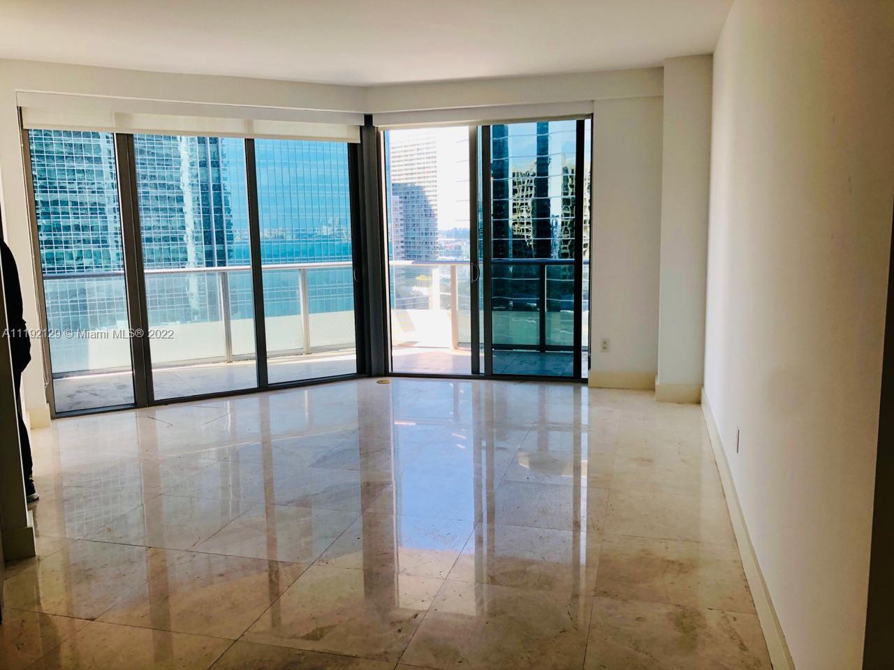 1300 Brickell Bay Dr 2102, Miami, Florida 33131, 2 Bedrooms Bedrooms, ,2 BathroomsBathrooms,Residentiallease,For Rent,1300 Brickell Bay Dr 2102,A11192129