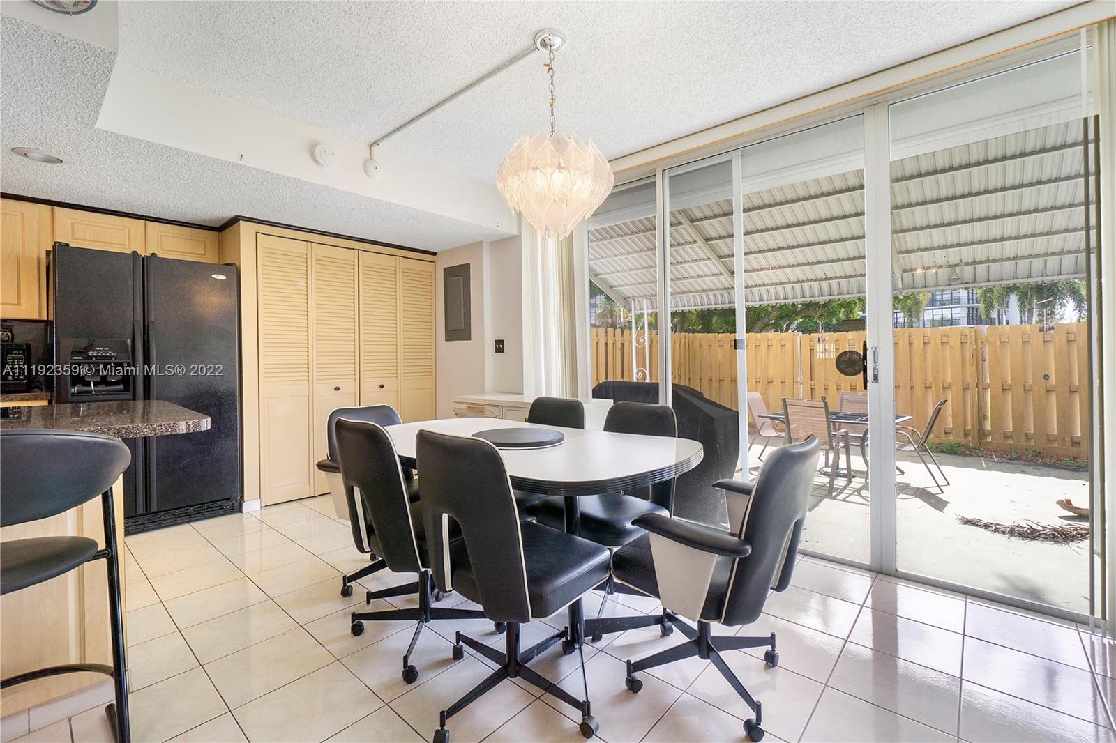 814 NE 27th Ave, Hallandale Beach, Florida 33009, 2 Bedrooms Bedrooms, ,2 BathroomsBathrooms,Residential,For Sale,814 NE 27th Ave,A11192359