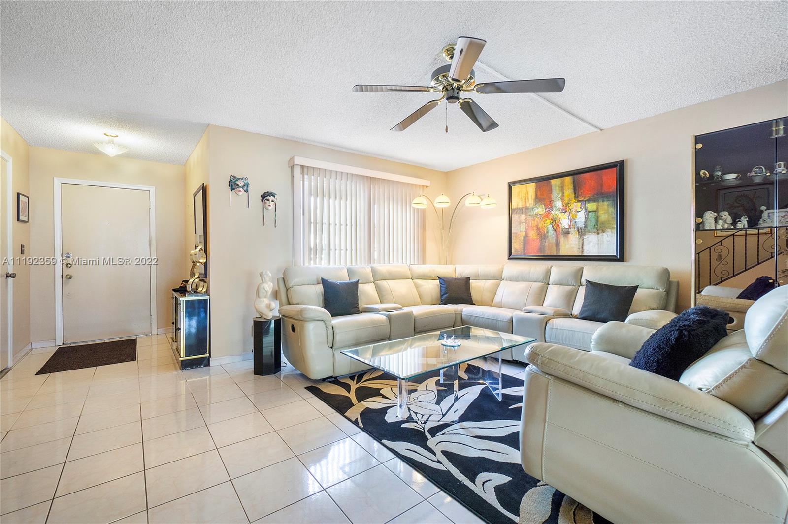 814 NE 27th Ave, Hallandale Beach, Florida 33009, 2 Bedrooms Bedrooms, ,2 BathroomsBathrooms,Residential,For Sale,814 NE 27th Ave,A11192359
