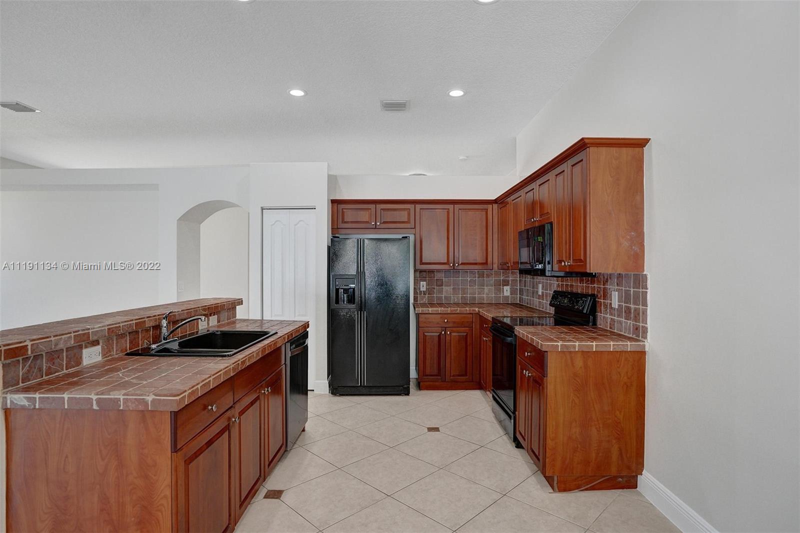 Listing Photo 32