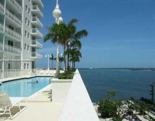 Photo 2 of The Club At Brickell Bay Apt 4304 in Miami - MLS A11193675
