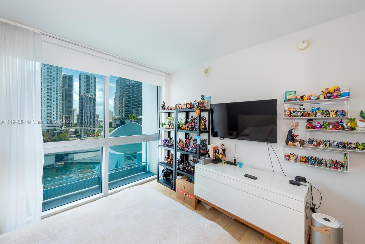 92 SW 3rd St 1201, Miami, Florida 33130, 3 Bedrooms Bedrooms, ,3 BathroomsBathrooms,Residential,For Sale,92 SW 3rd St 1201,A11194064