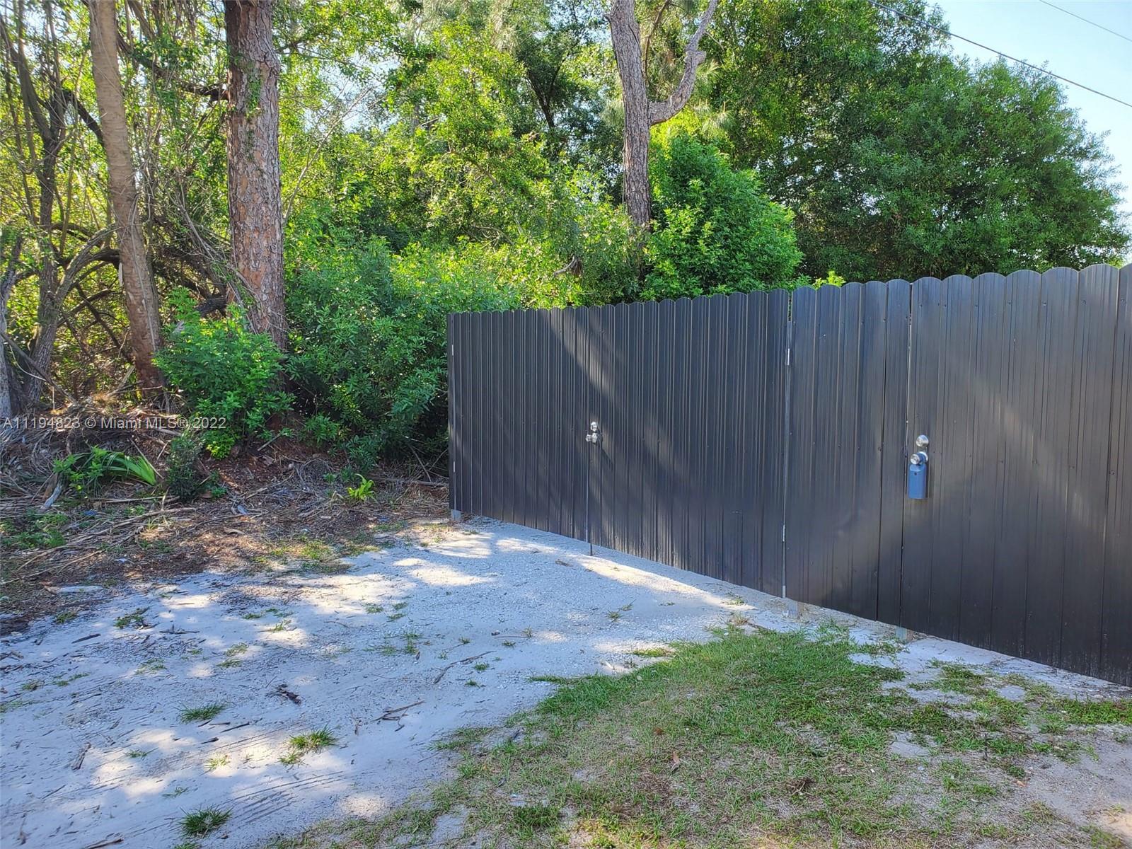 Listing Photo 15