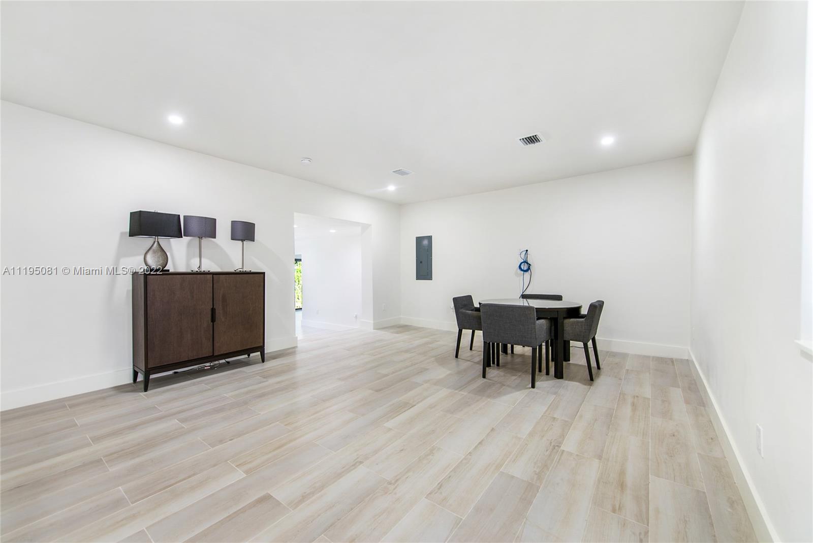 3360 SW 7th St, Miami, Florida 33135, ,Residentialincome,For Sale,3360 SW 7th St,A11195081