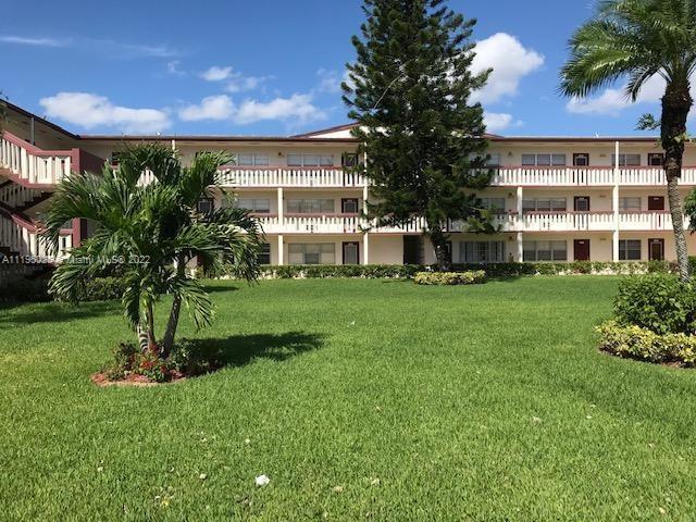 189 E Fanshaw  E #189 For Sale A11195025, FL