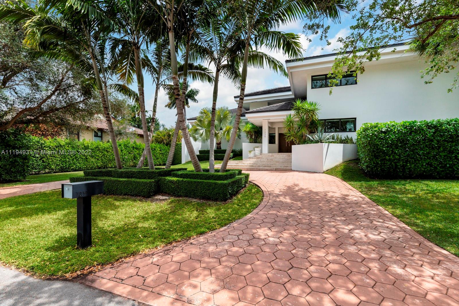 Cocoplum Homes For Sale, Cocoplum Miami, Cocoplum Coral Gables